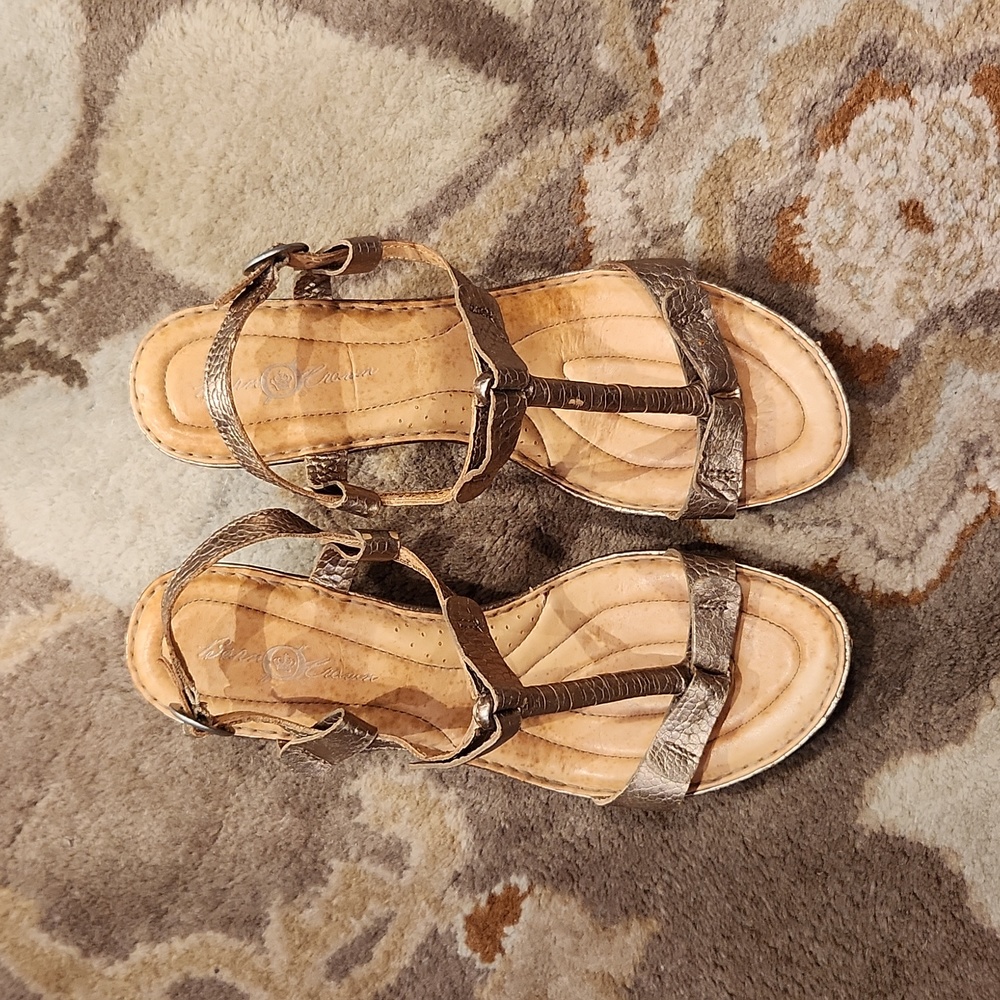 Born Crown Women's Sandals